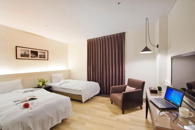 53 Hotel-Superior Twin Room｜Breakfast included-1