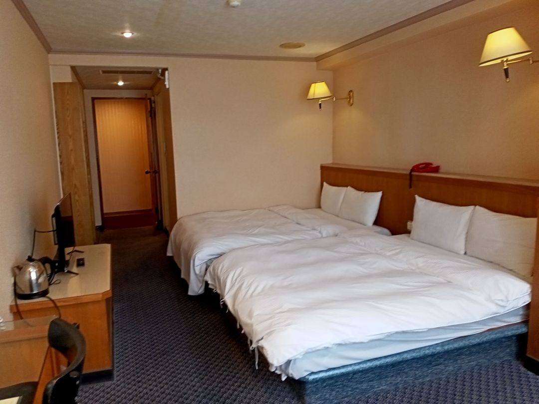 Chungli Business Hotel