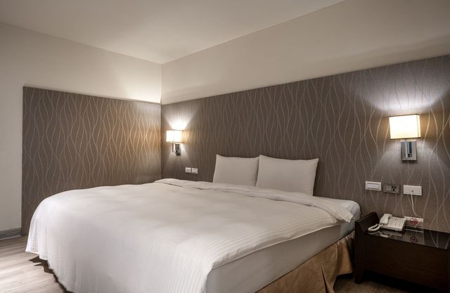 HOTEL BONZA-Classic Business Room(No window)-2
