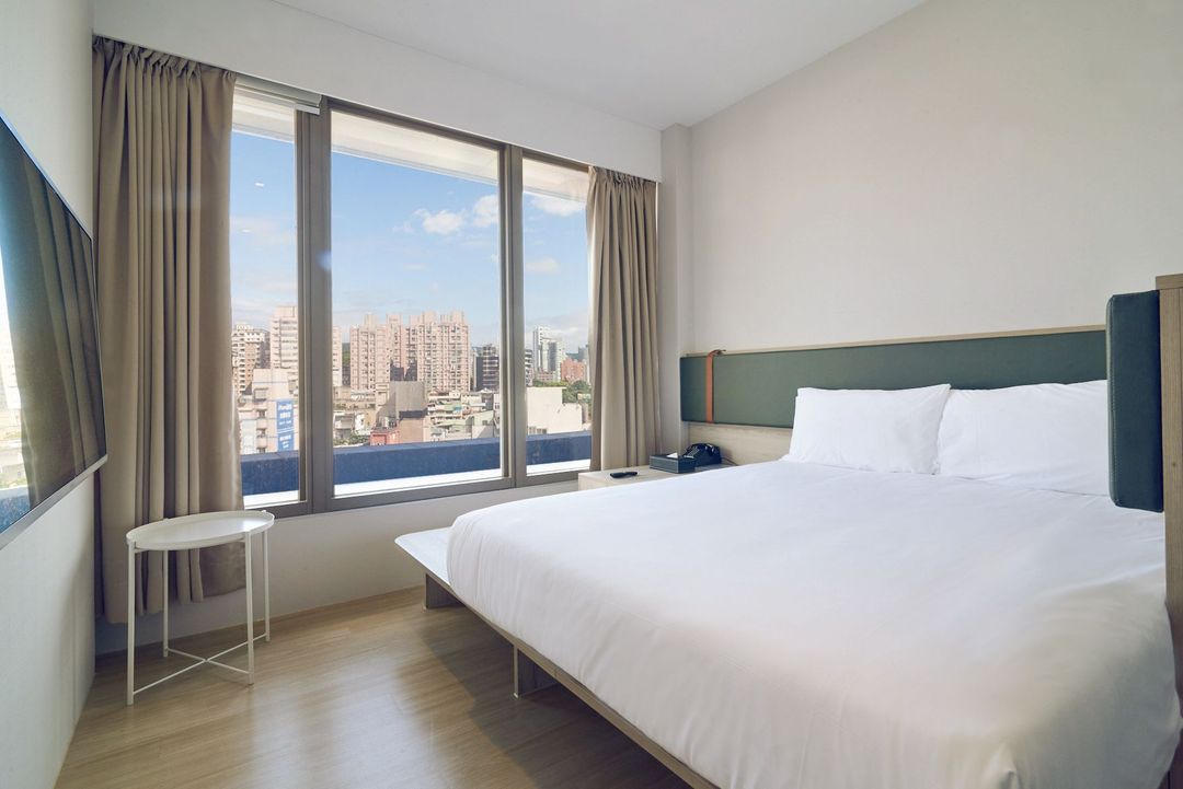 CHECK inn Express New Taipei Tamsui