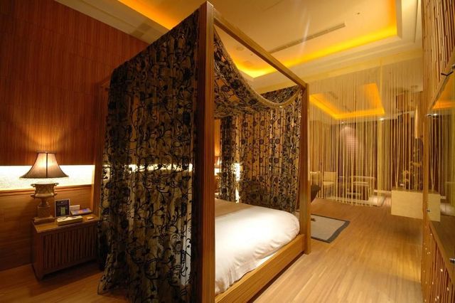 Dubai Motel-Deluxe Double Room-9