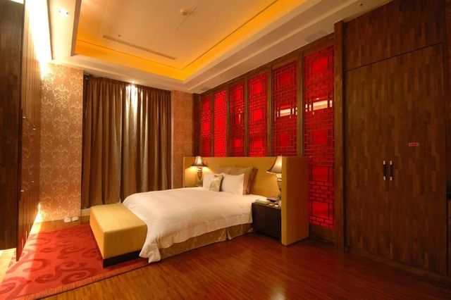 Dubai Motel-Deluxe Double Room-8