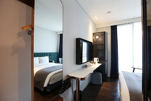 弘大朱尼比諾飯店(Junibino Hotel Hongdae)-豪華大床房-3