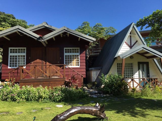 黑屋CAMP｜日式露營車、特色木屋、鯉魚潭湖畔-咖啡色木屋 ll 上下舖加人-10