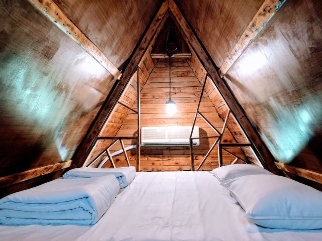 黑屋CAMP｜日式露營車、特色木屋、鯉魚潭湖畔-白色木屋 ll 閣樓加人-3