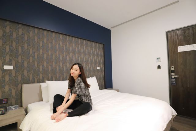Aroma Chew Hotel-Standard Double Room-5