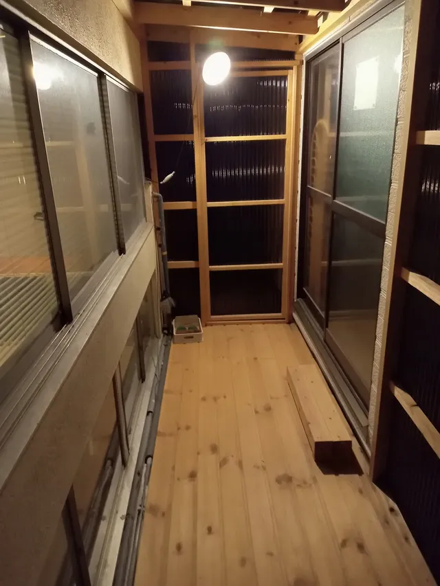 部屋へのアプローチ