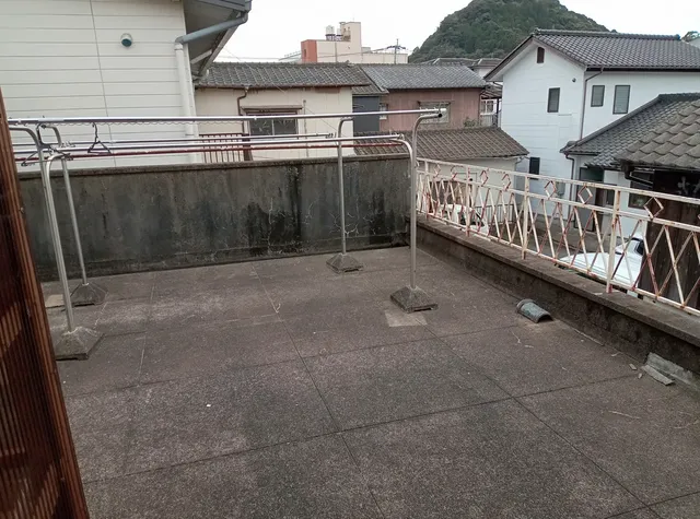 部屋横ベランダ