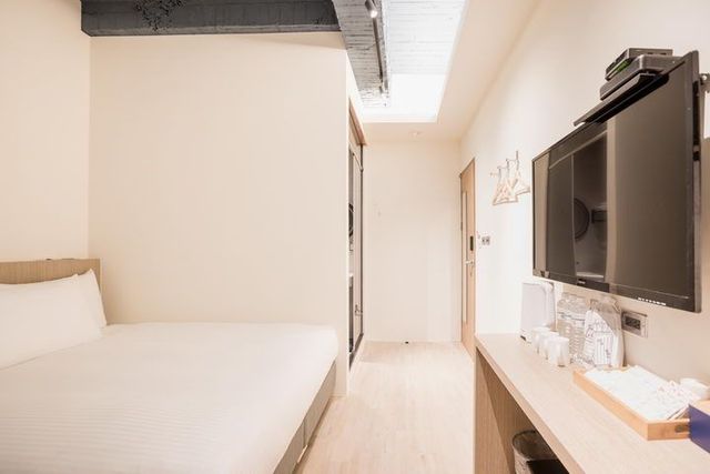 Traveller-Inn Day Moon Hotel-Micro Travel Triple Room-3