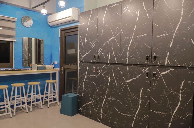 澎湖玩聚背包客房 Biker Hostel | 享早餐 | 單車友善-藍色八人房 202 (雙人床位)-5