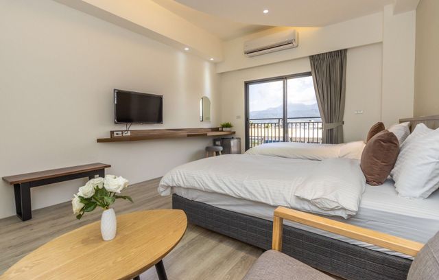 Hou Inn-B duble room-1
