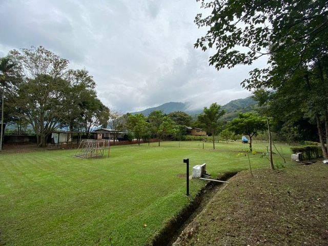 都瑪斯民宿露營區-【自搭帳】草地皮帳位 3M*3M ll 可車宿-2