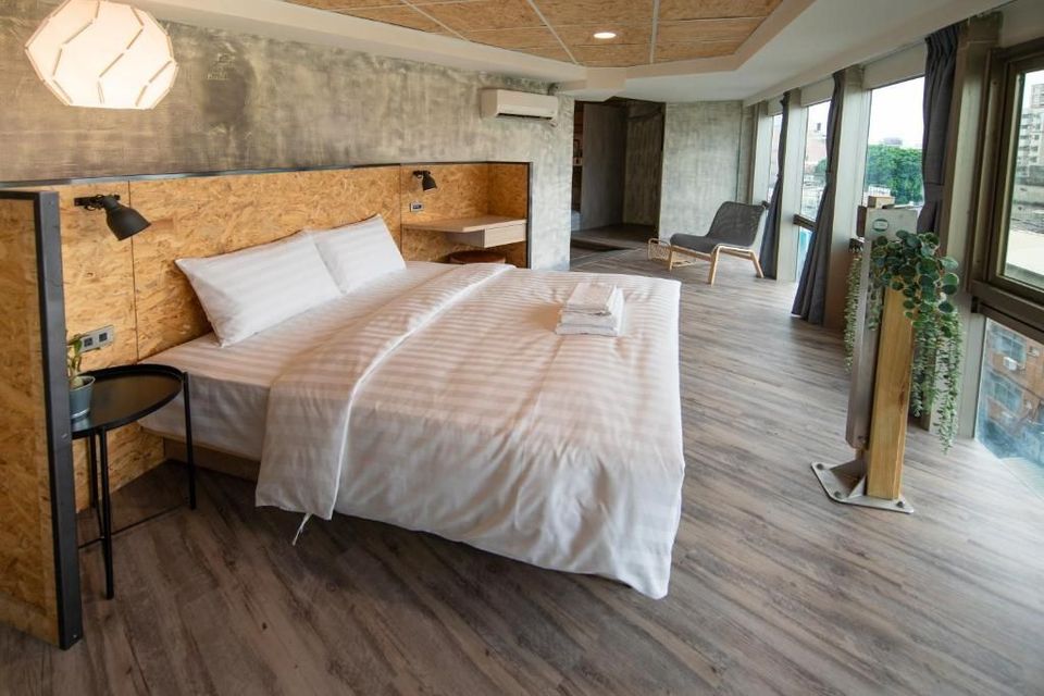 府城窩旅｜緊鄰赤崁樓-經典家庭套房-1