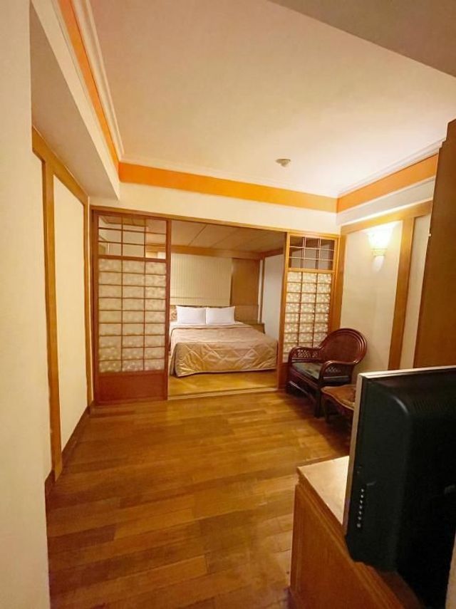 哥爸妻夫商務飯店-林森館-大型日式套房-2