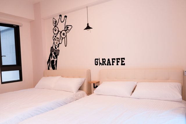 恆春小海豚民宿 | 可16-18人包棟-四人房_附陽台【不挑房】-4